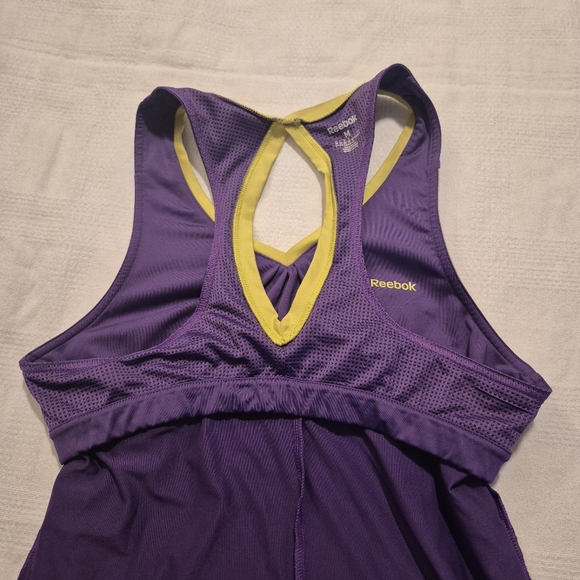 Reebok women's Medium purple with lime trim tank top, shelf bra VGUC - Picture 6 of 7
